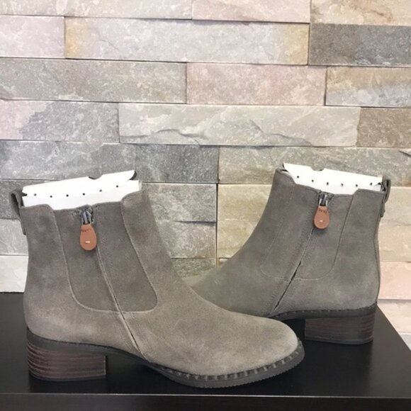 Gentle Souls Best Buckle Chelsea - Picture 7 of 10